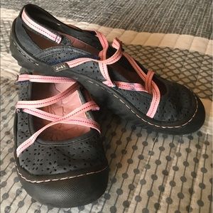 Jeep J-41 Adventure On Women’s Casual Shoe